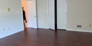 101 TARKS Lane Gallery 24