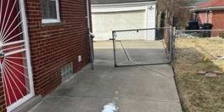 12731 W Parkway Street Gallery 59