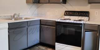 Beautiful 2-Bedroom Duplex Near Trinity Hills – Northeast Nashville Gallery 1