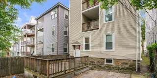 Great Mission Hill 6bd/2bath Gallery 16