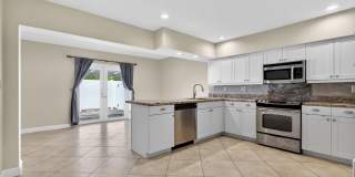2125 NE 56th Court Gallery 9