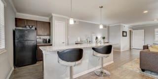 WatersEdge Denton Apartments Gallery 9