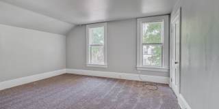581 Mt. Vernon St Gallery 4