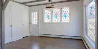 109 E River Road Gallery 14