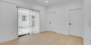 438 E 28th St Gallery 5