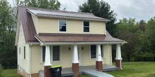 Pulaski, 4BR / 1.5 BA, available now Gallery 1