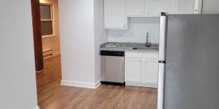 217 Hanover St Gallery 11