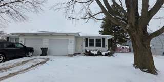 1213-1215 S Erie St Gallery 3