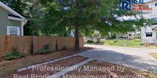 Modern Home Near Live Oak Pavilion Gallery 25