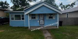 Very spacious  2 Bedroom • 1 Bathroom home. Gallery 1