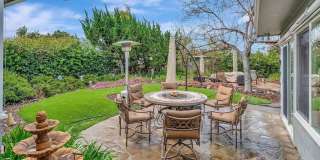 Massive Yard! 6 Bed / 2.5 Bath House on East Falls Massive Yard! 6 Bed / 2.5 Bath House on East Falls Gallery 1