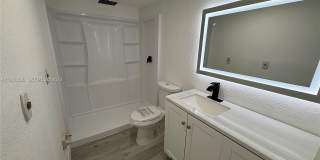 11477 NW 39th Ct Gallery 13