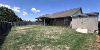 240 Fields Pond Drive Gallery 16