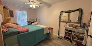 4 BEDROOM ONLY 7 MILES FROM BARKSDALE AIR FORCE BASE Gallery 11