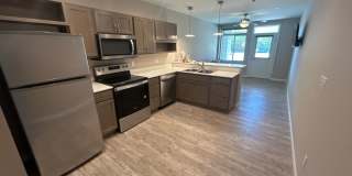 Plaza 93 West Apartments Gallery 67