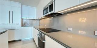 68 SE 6th Street 1003, Miami, FL 33131 Gallery 1