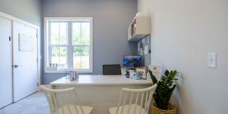 Madison Shores Gallery 17