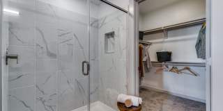 Rylan at Gateway Gallery 8