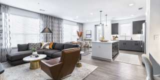 The Warner Gallery 8