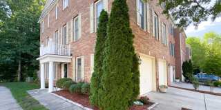8320 DOCKRAY Court Gallery 1