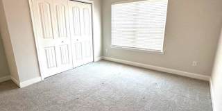156 Hamlet Court Gallery 26