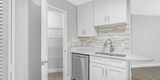 3912 ENGLISH COLONY Drive S Gallery 10