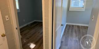 Cozy 2-bed/1-bath home in Carver Heights Gallery 9
