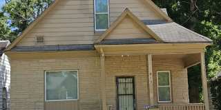3 Bedroom--819 E Whitmer St. Decatur, IL Gallery 1