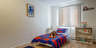 Stone Grove Gallery 18