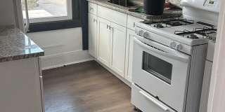 1826 Woodrow Street Gallery 18