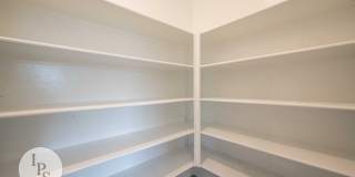 2022 South/East Fresno Home, 4BR/2BA - Lots of Amenities! Gallery 4