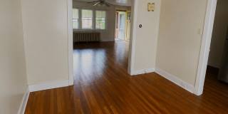 Point Breeze 2 Bed 1 Bath Gallery 2