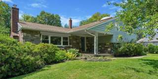 1910 STONE RIDGE LANE Gallery 1