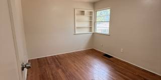 1412 16th Street - Unit 1 Gallery 7