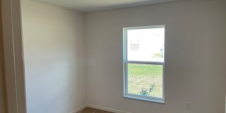 Like new 5/3/2 with screened in porch and much more... Like new 5/3/2 with screened in porch and much more... Gallery 1