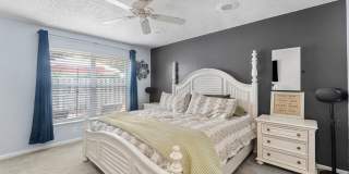 12842 Meadowbend Drive Gallery 25