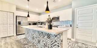 4861 NW 83rd Path Gallery 3