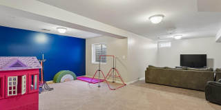 14315 DEVINGER Place Gallery 20