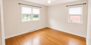 Huge Renovated 3 Bedroom house in hikespoint! Gallery 10