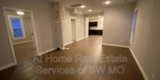 519 S Main Gallery 7