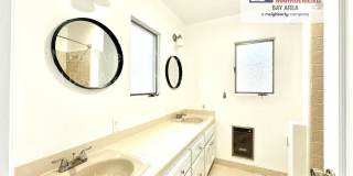 Bright 4-Bedroom, 2-Bath Single-Level Home with Bonus Room – Palo Alto Gallery 16