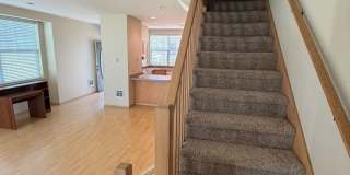 Charming 2-Story Townhome with Vaulted Ceilings Gallery 19