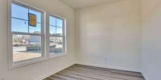 323 Suncrest Court Gallery 4