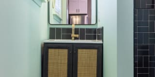 $300 OFF April Rent! Ground-Floor Renovated 1BR Near SCAD Gallery 14