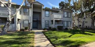Parkview Condo close to shopping & Freeway! Parkview Condo close to shopping & Freeway! Gallery 1