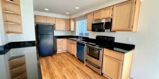 Roomy 4-Bedroom Home in Quiet Panther Lake Location Gallery 8