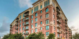 Belle Meade at River Oaks Gallery 1