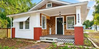3 Bed - 2 Bath - Fenced Yard Gallery 1