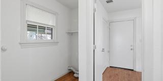 1235 Sims Gallery 14