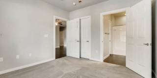 Woodcreek Apartments Gallery 17